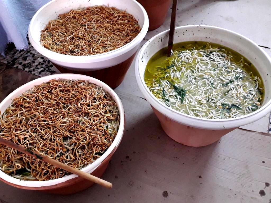 «Tavole di San Giuseppe» στο Minervino di Lecce,  η προετοιμασία των παραδοσιακών&nbsp;εδεσμάτων