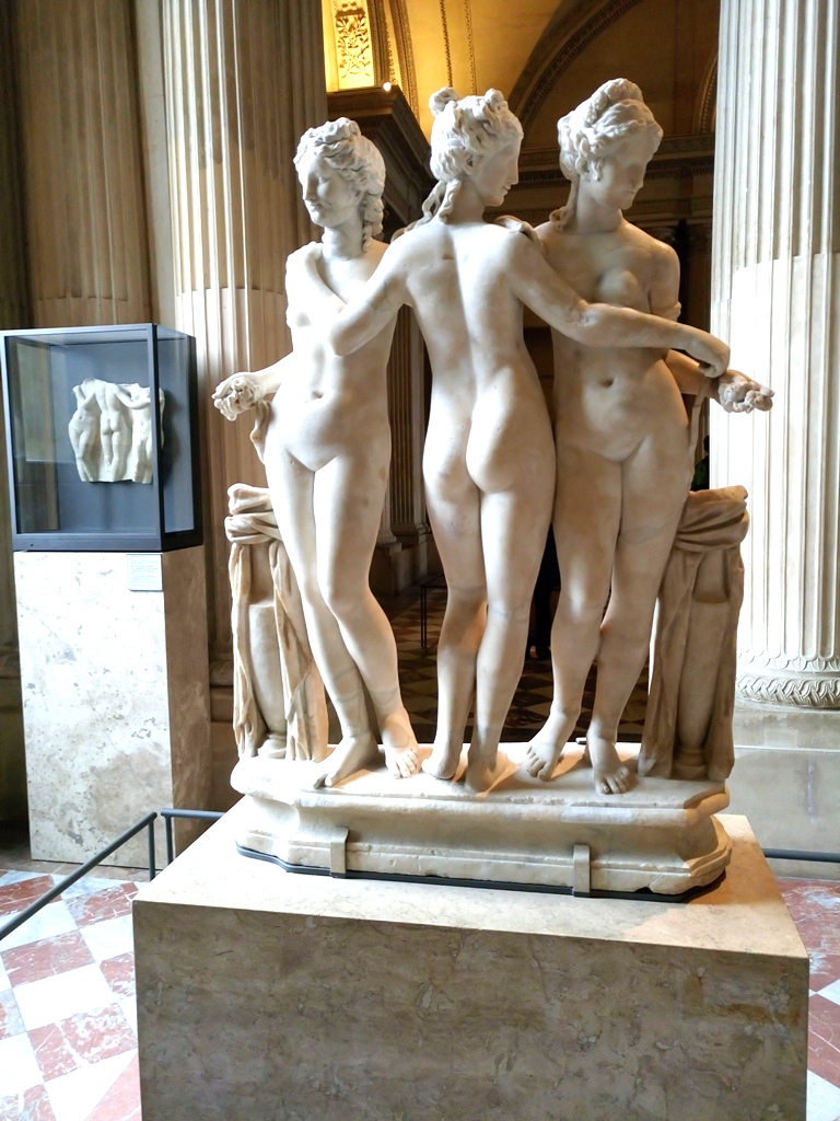 Αυτή η εικόνα δεν έχει ιδιότητα alt. Το όνομα του αρχείου είναι louvre-museum1.jpg