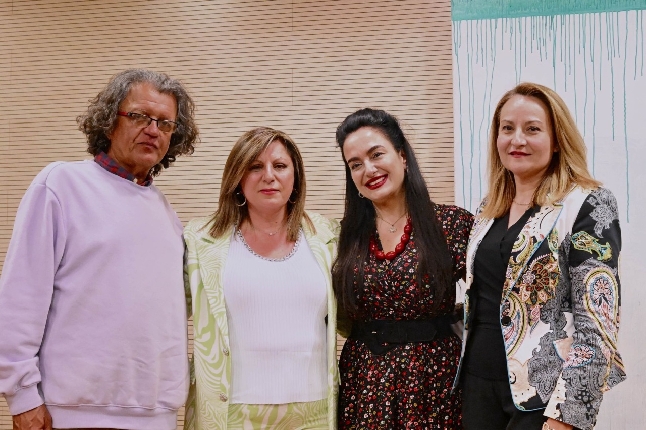 Με απόλυτη επιτυχία στέφθηκε η παρουσίαση των ποιητικών συλλογών της Ελένης Αρτεμίου-Φωτιάδου, στο Σπίτι της Κύπρου στην Αθήνα